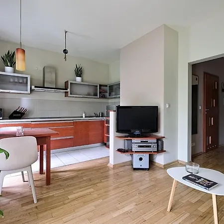 Urban Nest - Waw Chopin Airport Wygledowska 10